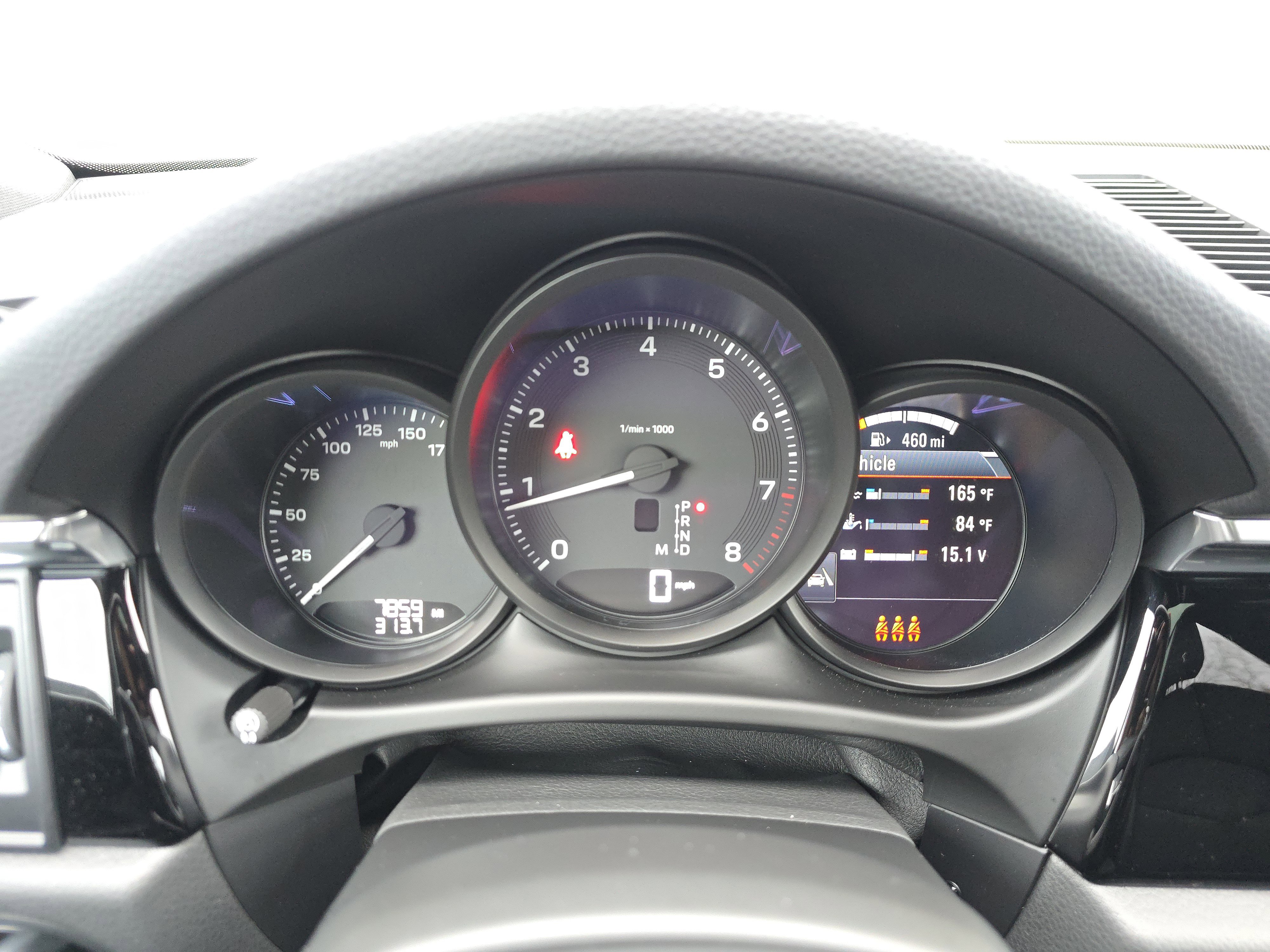 Certified 2025 Porsche Macan image 17