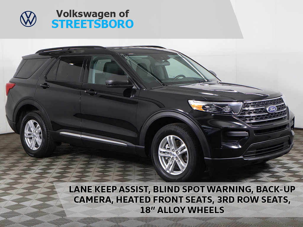Used 2023 Ford Explorer XLT AWD/4WD image 1