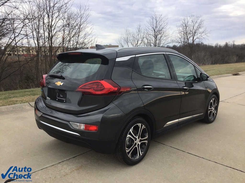 Used 2019 Chevrolet Bolt Premier w/ Infotainment Package image 3