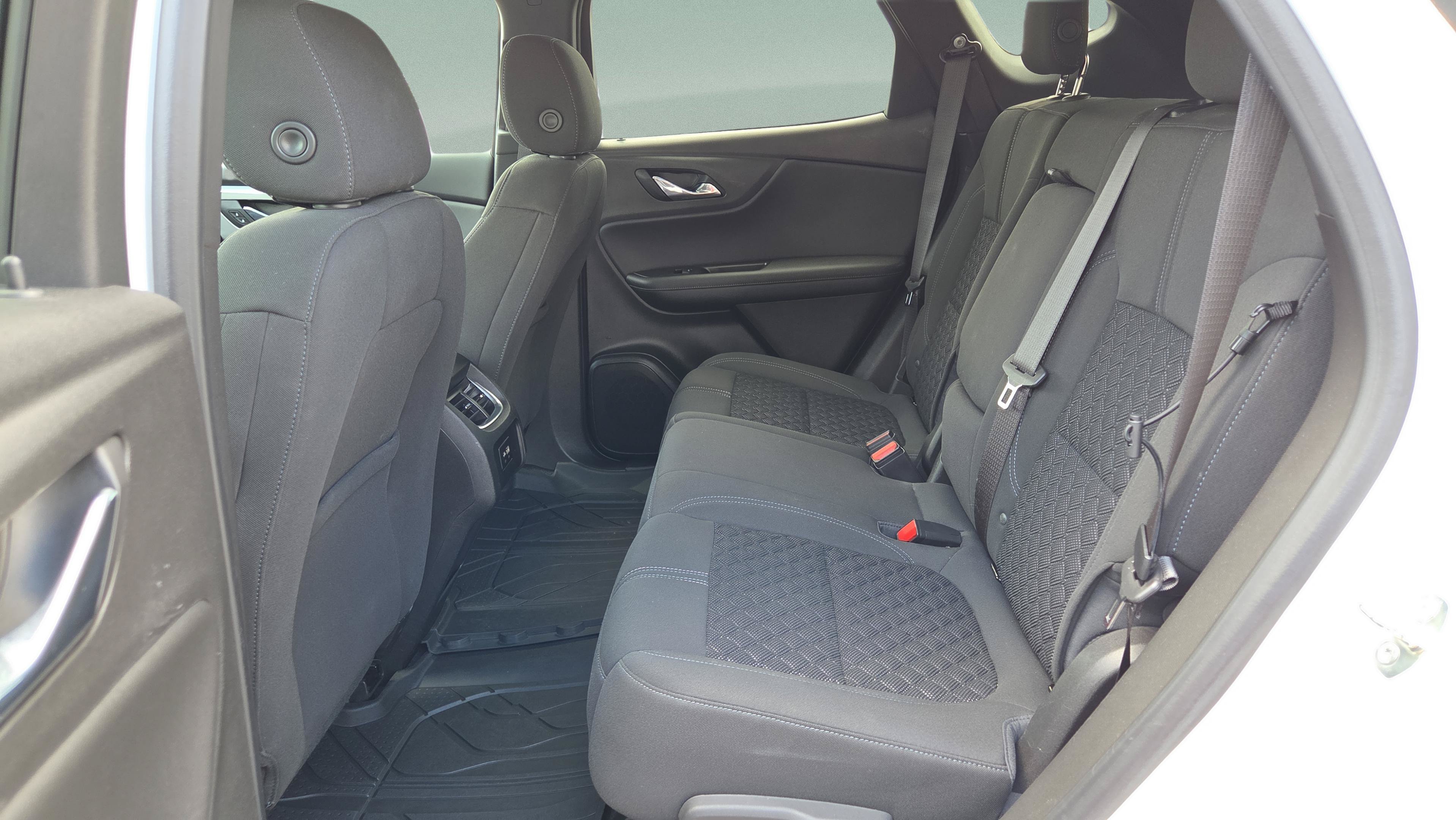 Used 2021 Chevrolet Blazer LT AWD/4WD image 11