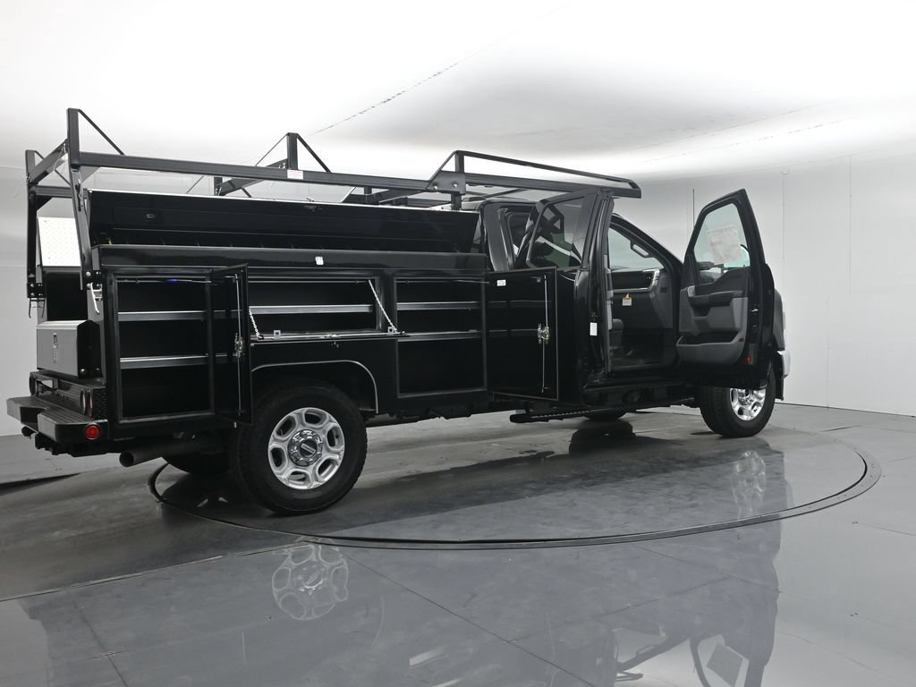 New 2026 Ford F350 XLT w/ FX4 Off-Road Package AWD/4WD image 5