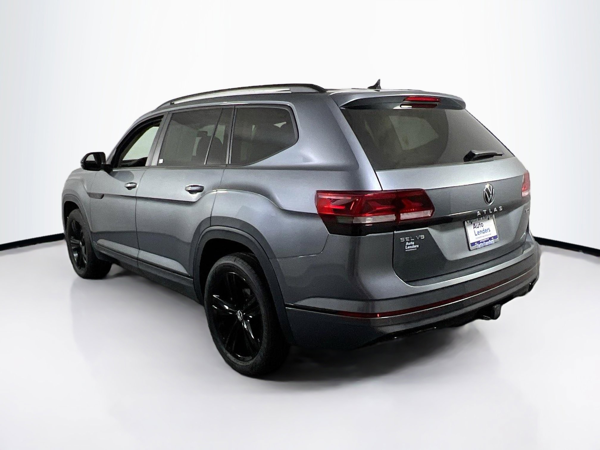 Used 2022 Volkswagen Atlas SEL R-Line image 7