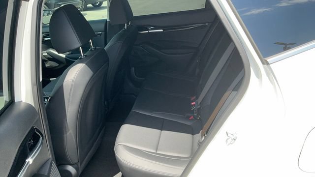 Used 2025 Kia Seltos SX AWD/4WD image 25