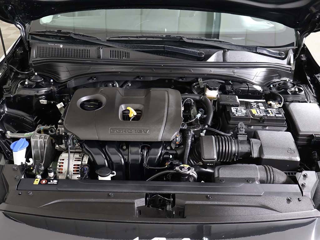 Used 2023 Kia Forte LXS w/ LXS Technology Package image 19