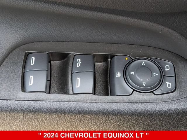 Used 2024 Chevrolet Equinox LT FWD image 12