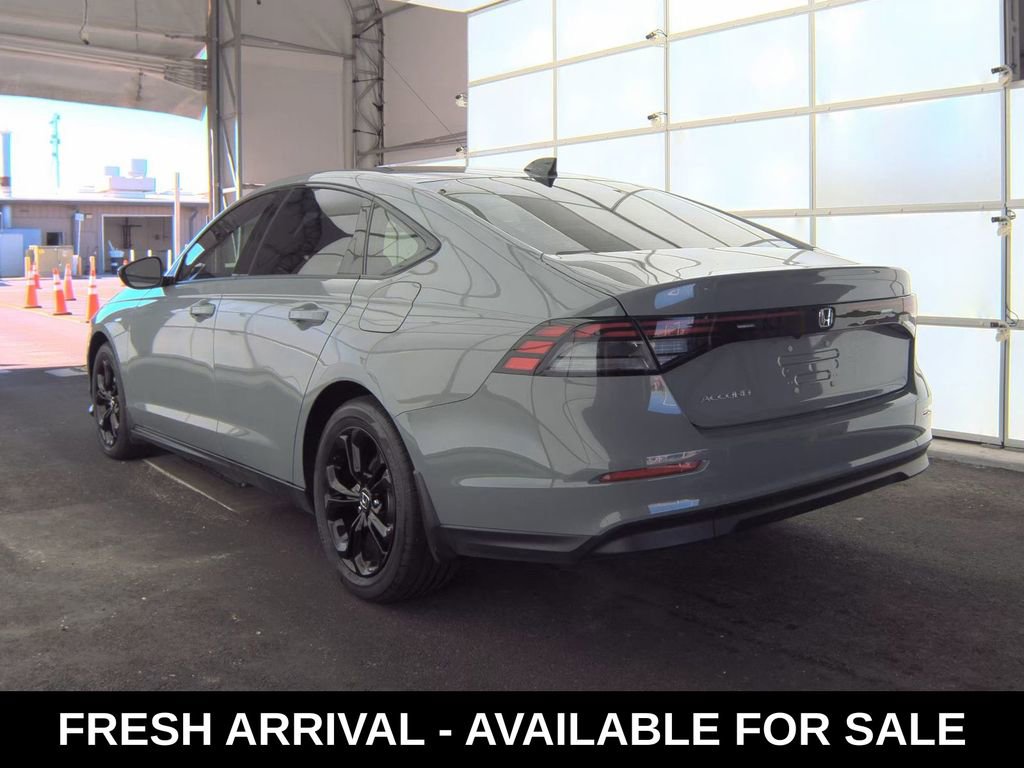 Used 2025 Honda Accord SE image 6