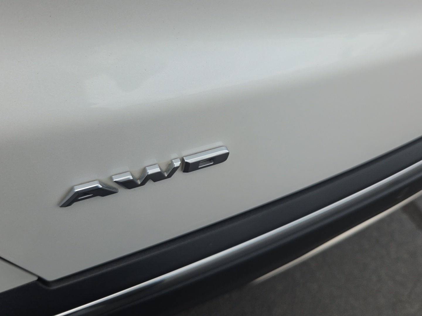 Used 2019 Cadillac XT5 Platinum AWD/4WD image 5