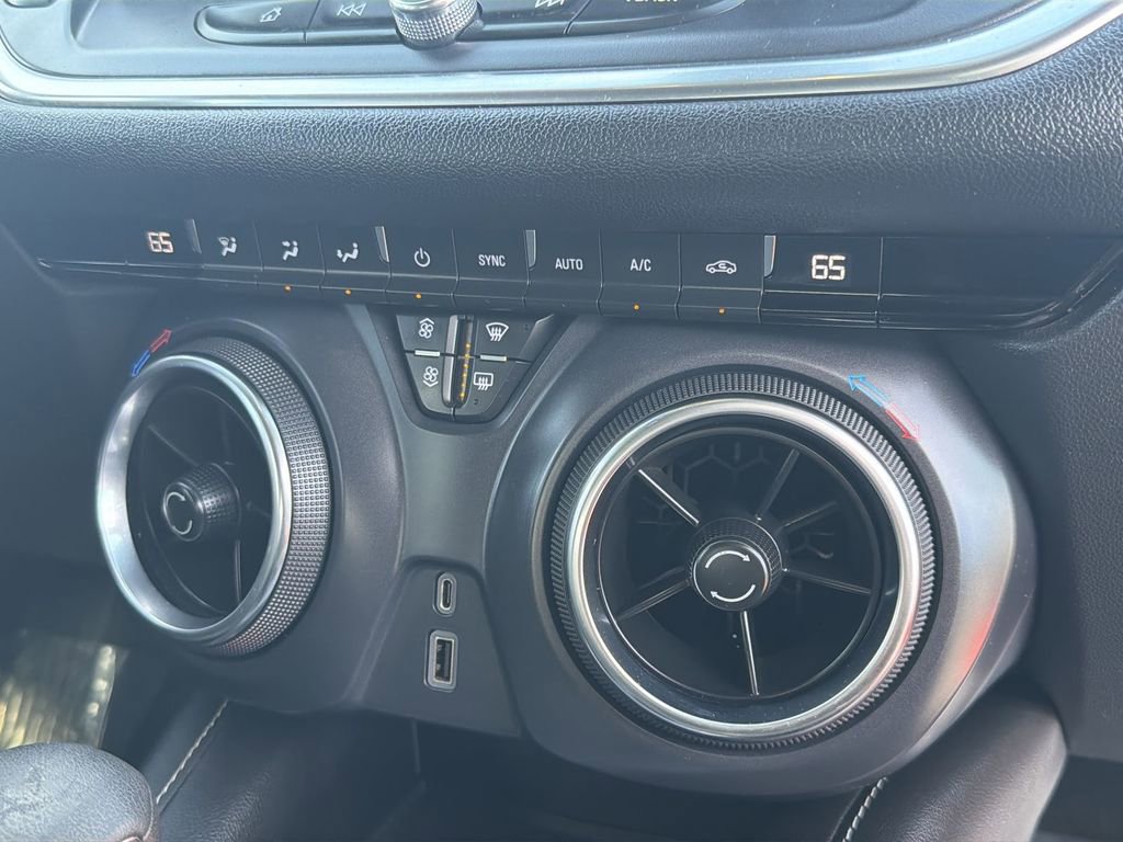 Used 2023 Chevrolet Blazer LT image 42