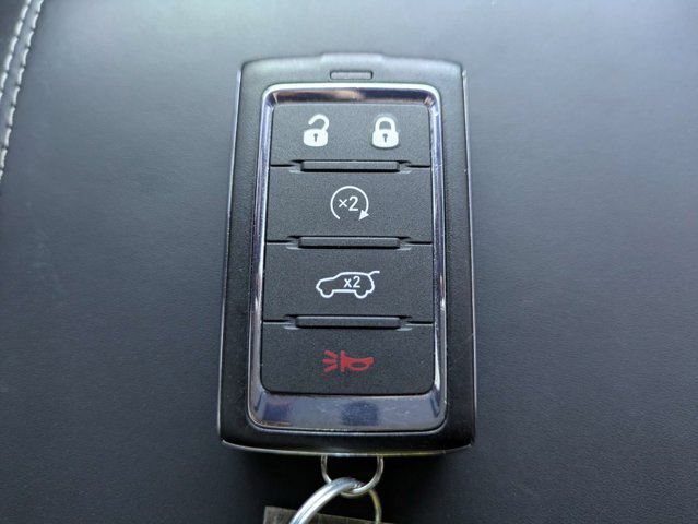 Used 2026 Jeep Grand Cherokee Limited AWD/4WD image 32