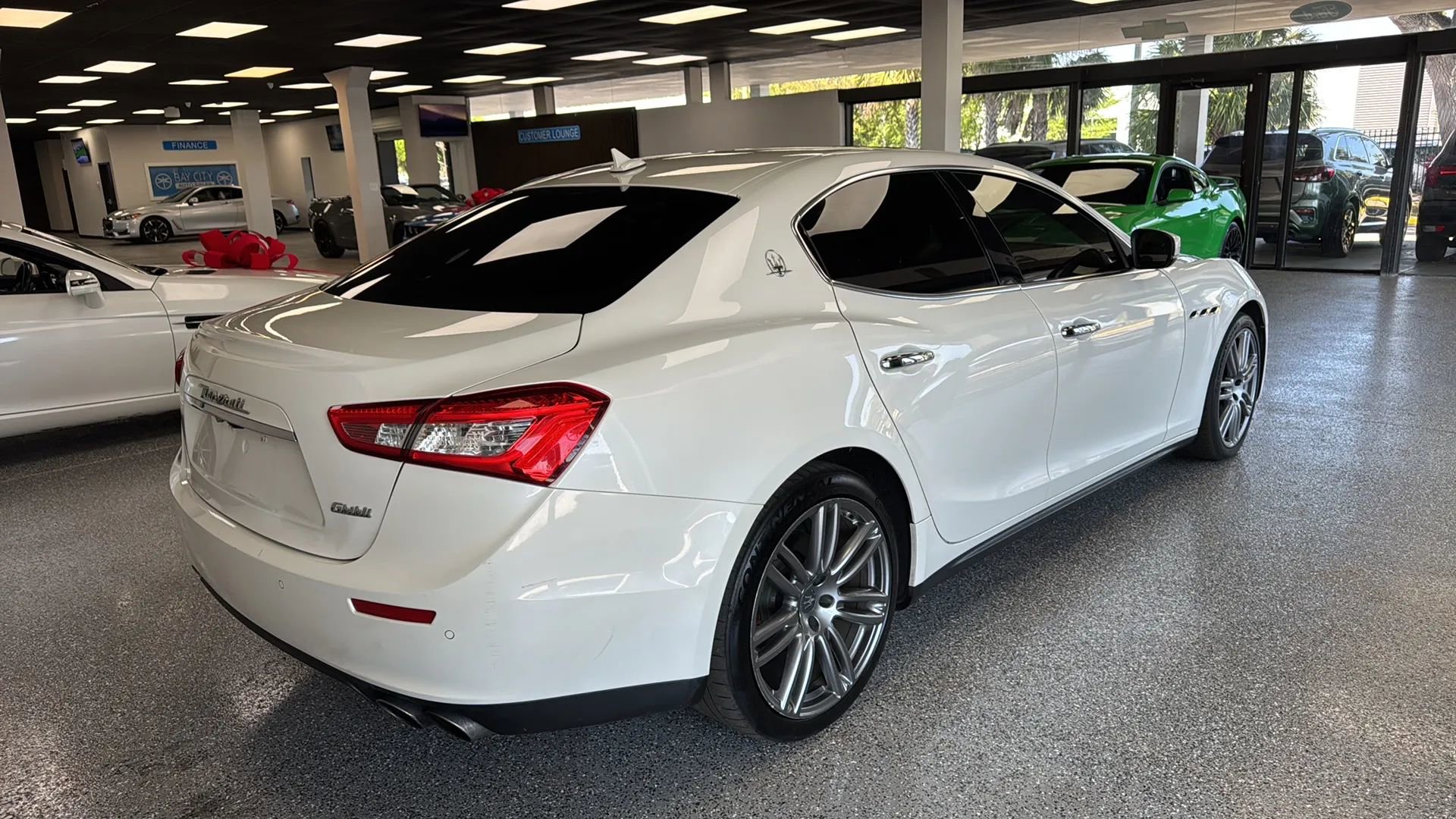 Used 2017 Maserati Ghibli w/ Luxury Package RWD image 7