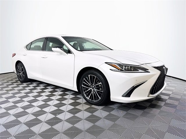 Used 2023 Lexus ES 350 Luxury image 10
