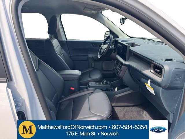 New 2025 Ford Maverick Lariat w/ Black Appearance Package image 15