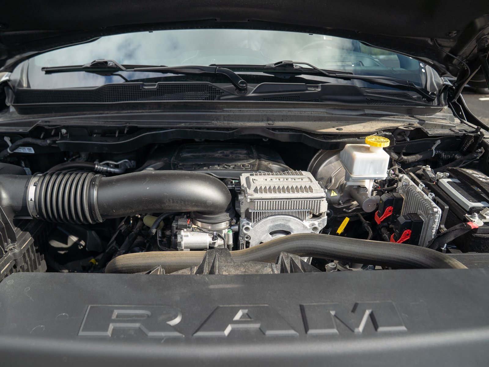 Used 2022 RAM 1500 Limited AWD/4WD image 30