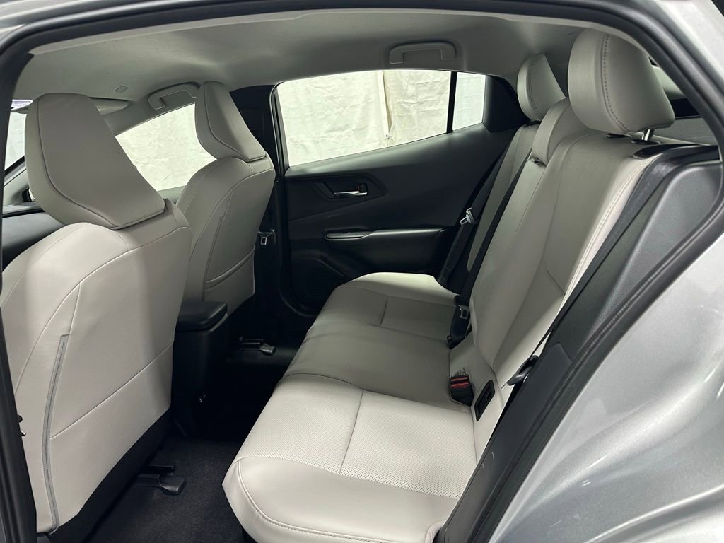 Used 2025 Toyota Prius XLE image 46