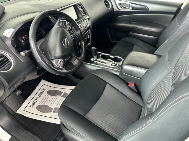 Used 2018 Nissan Pathfinder SV w/ SV Tech Package AWD/4WD image 25