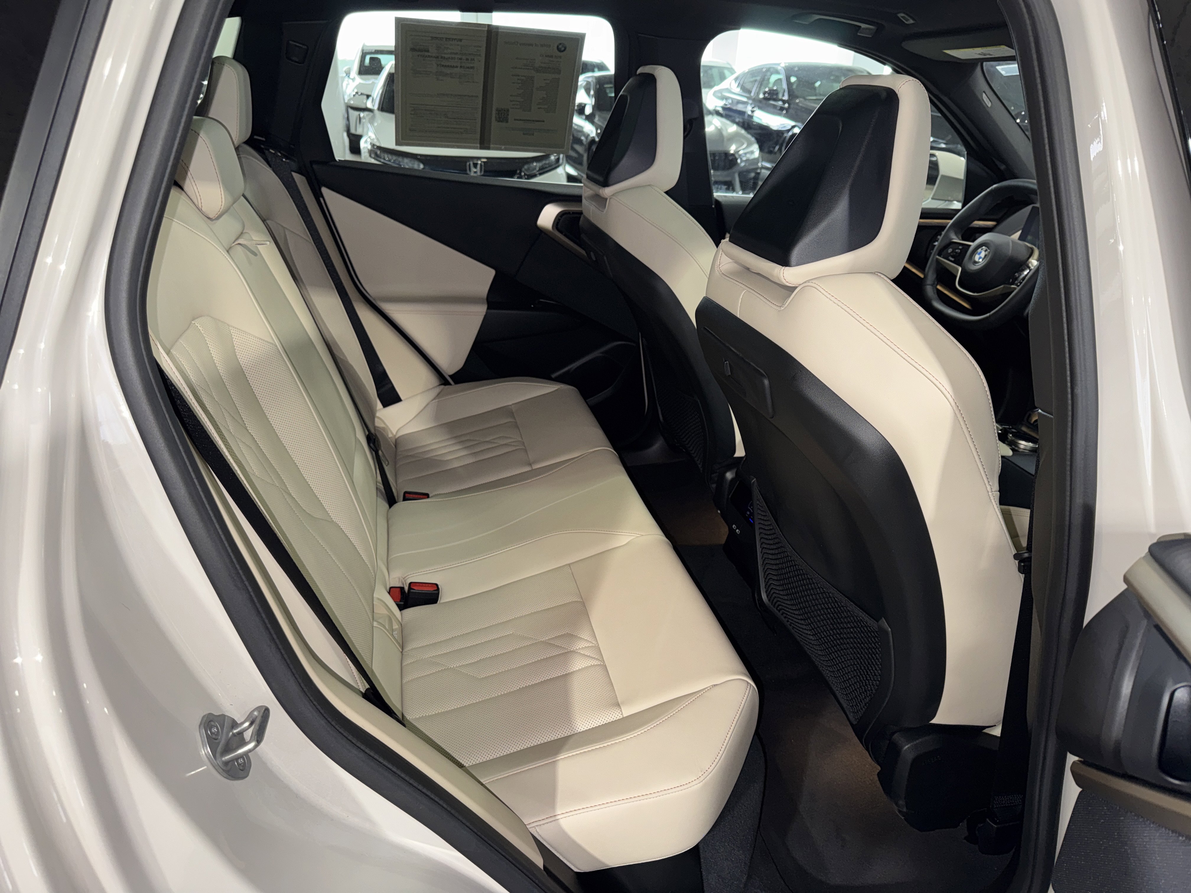 Used 2025 BMW X3 xDrive30i w/ Convenience Package AWD/4WD image 12