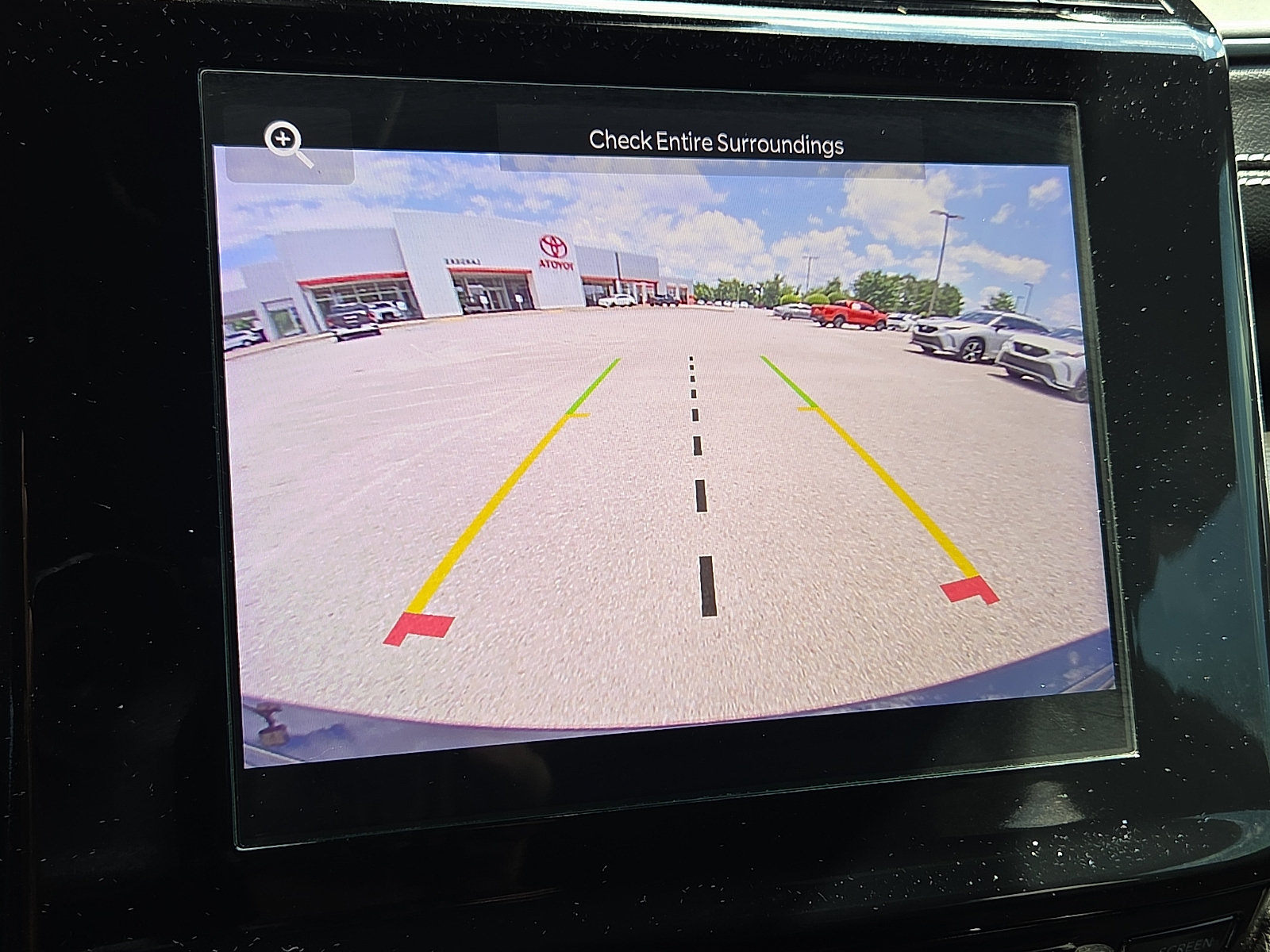 Used 2024 Jeep Grand Cherokee Altitude AWD/4WD image 17