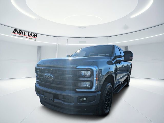 Used 2024 Ford F250 Lariat w/ Black Appearance Package image 5