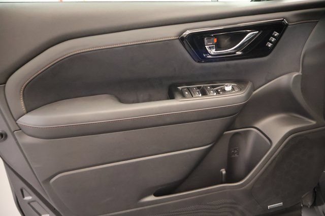 New 2026 Subaru Forester Touring w/ Touring Hybrid Package AWD/4WD image 9