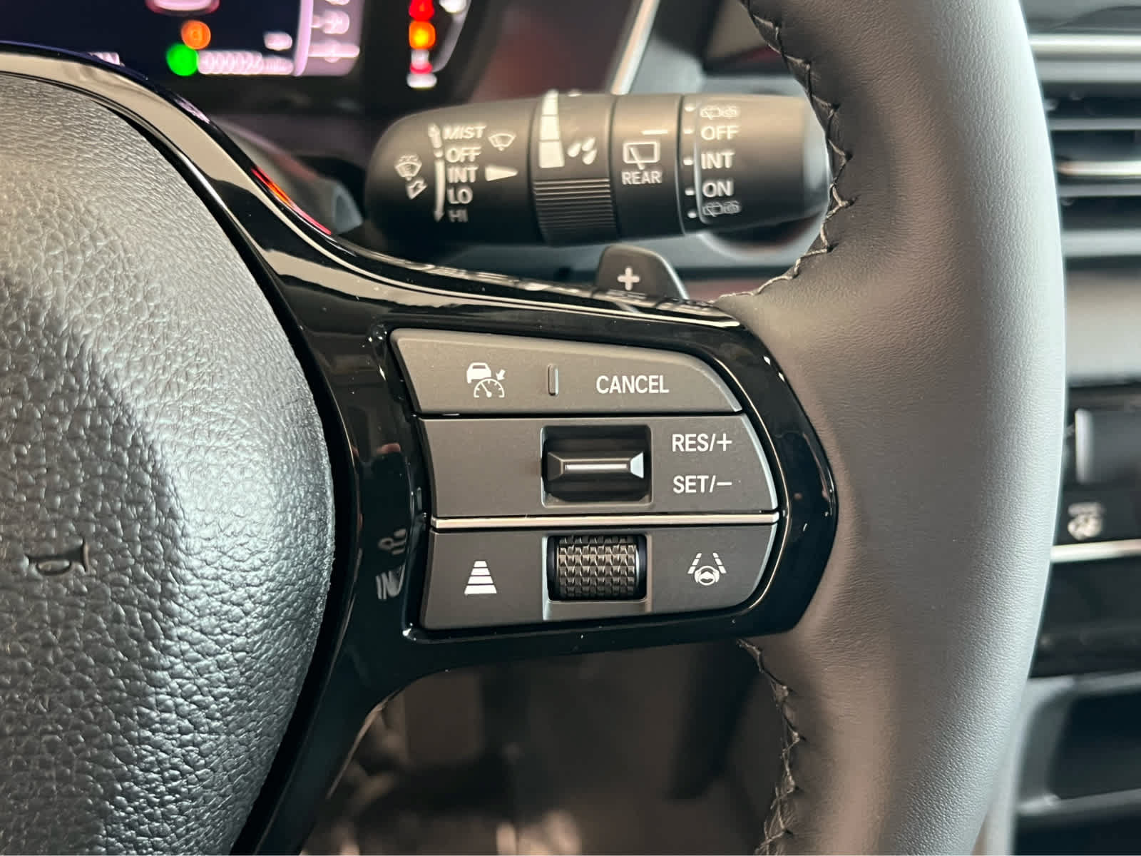 New 2026 Honda Pilot Touring image 22