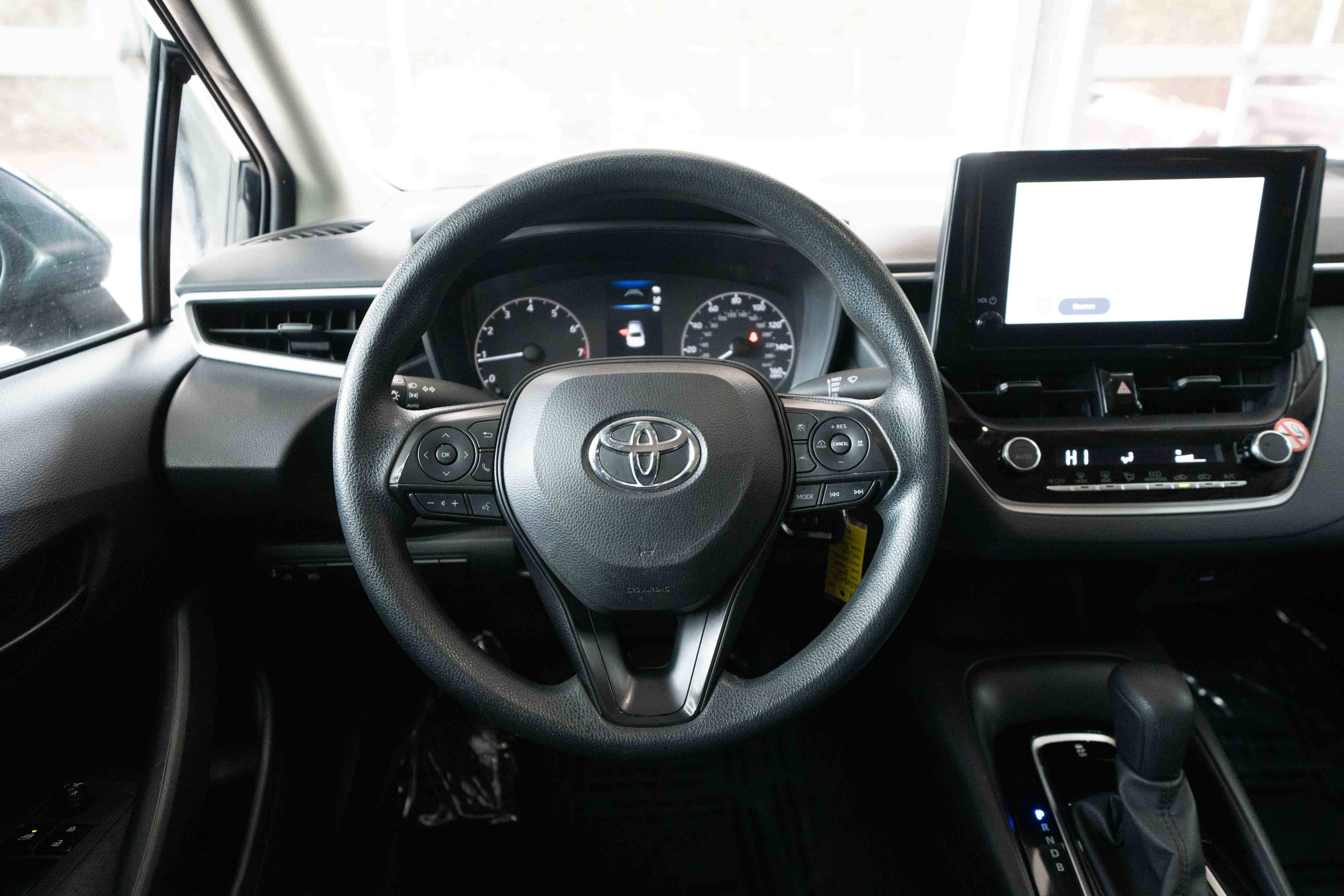 Certified 2024 Toyota Corolla LE image 22