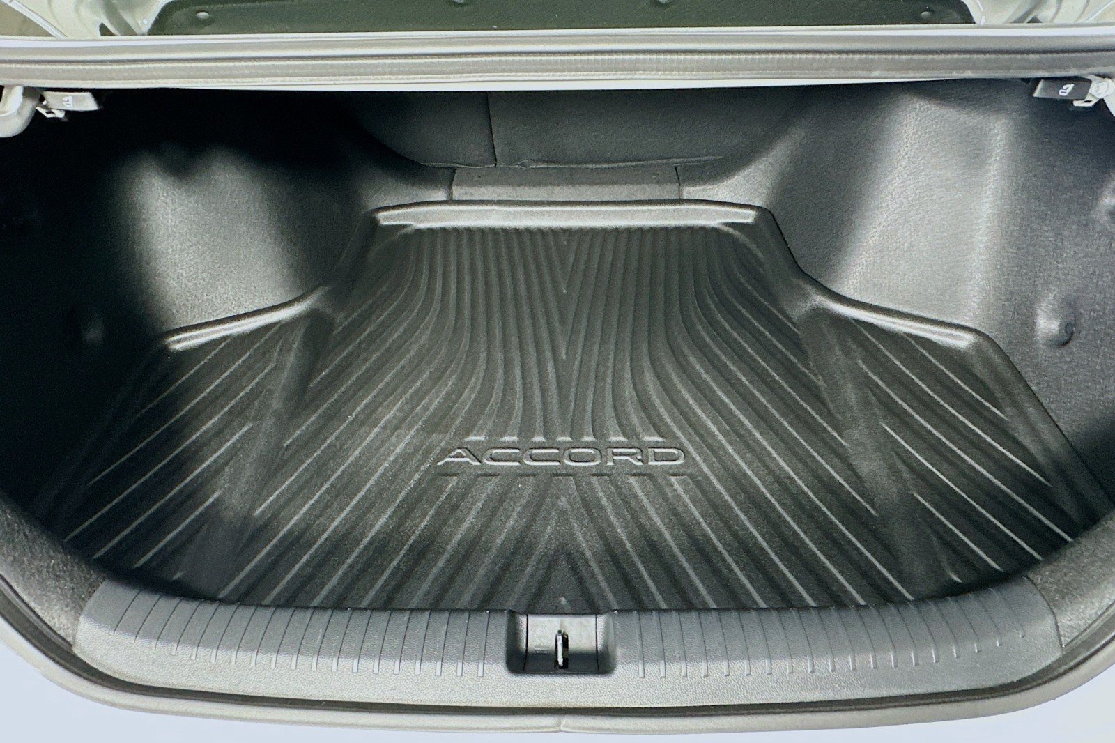 Used 2025 Honda Accord SE image 21