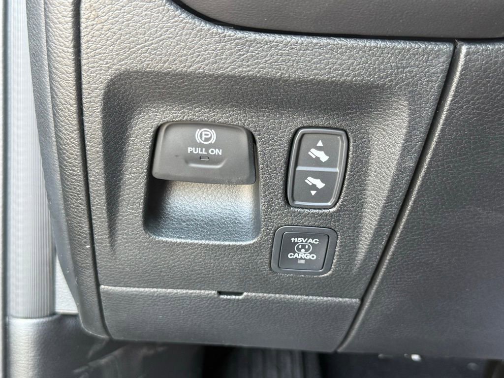 New 2026 RAM 1500 Limited image 24
