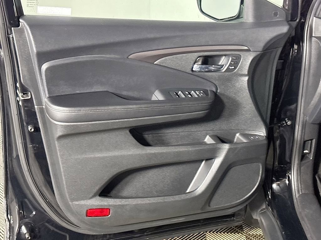 Certified 2021 Honda Passport EX-L image 11