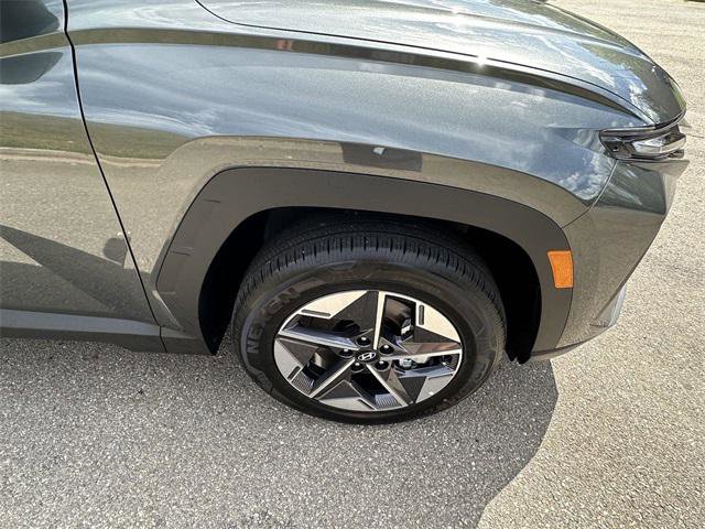 New 2025 Hyundai Tucson SEL image 12