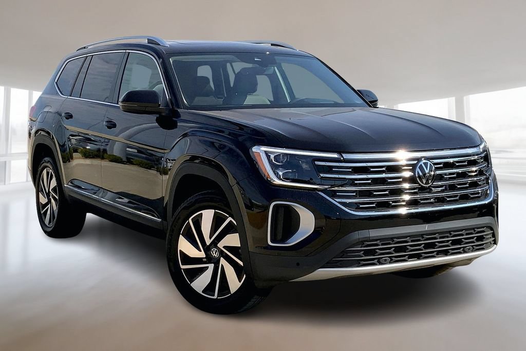 Used 2026 Volkswagen Atlas SEL AWD/4WD image 2