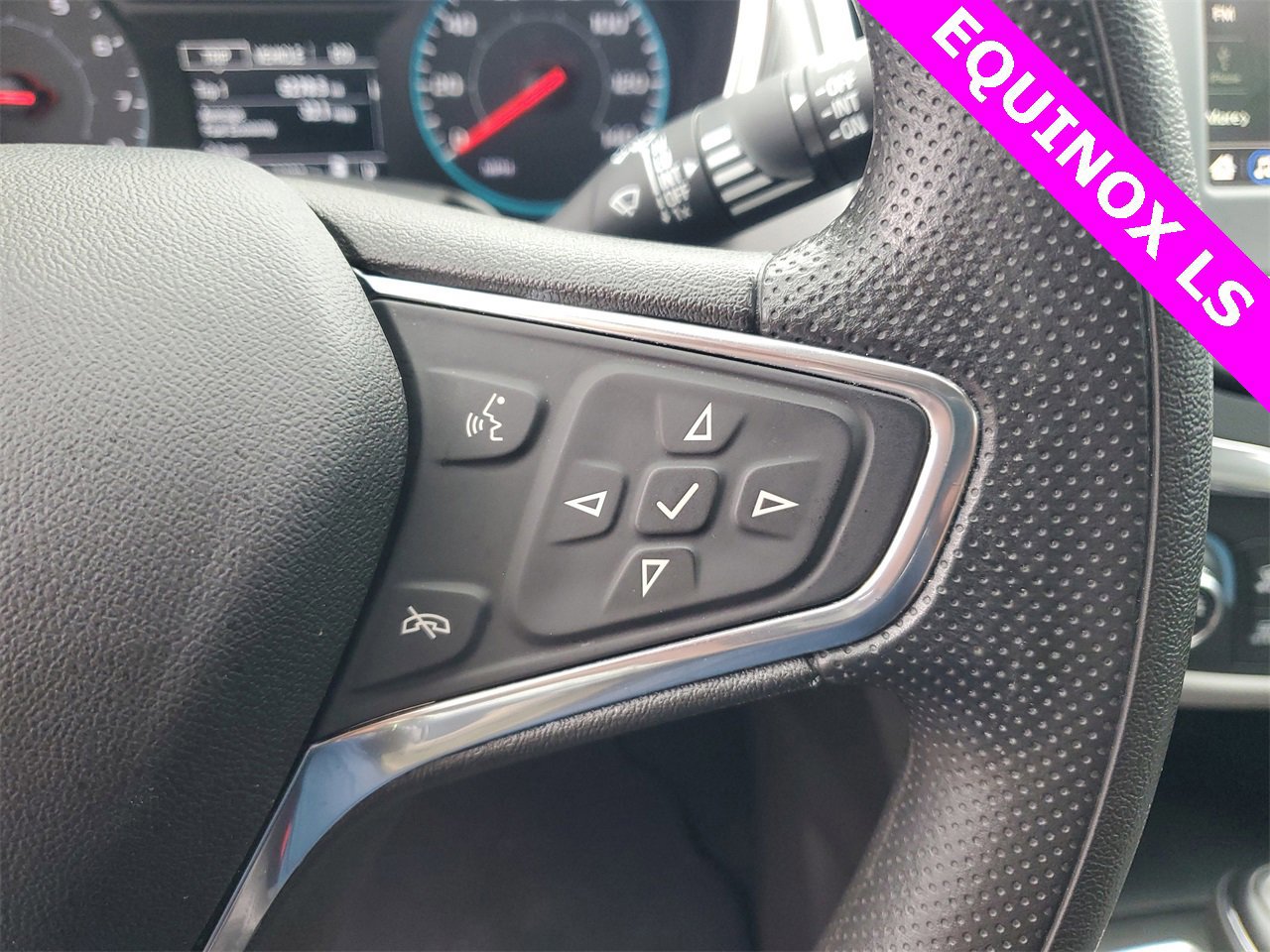 Used 2019 Chevrolet Equinox LS w/ LS Convenience Package image 20