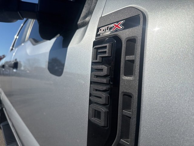 Used 2023 Ford F250 XL w/ STX Appearance Package image 34
