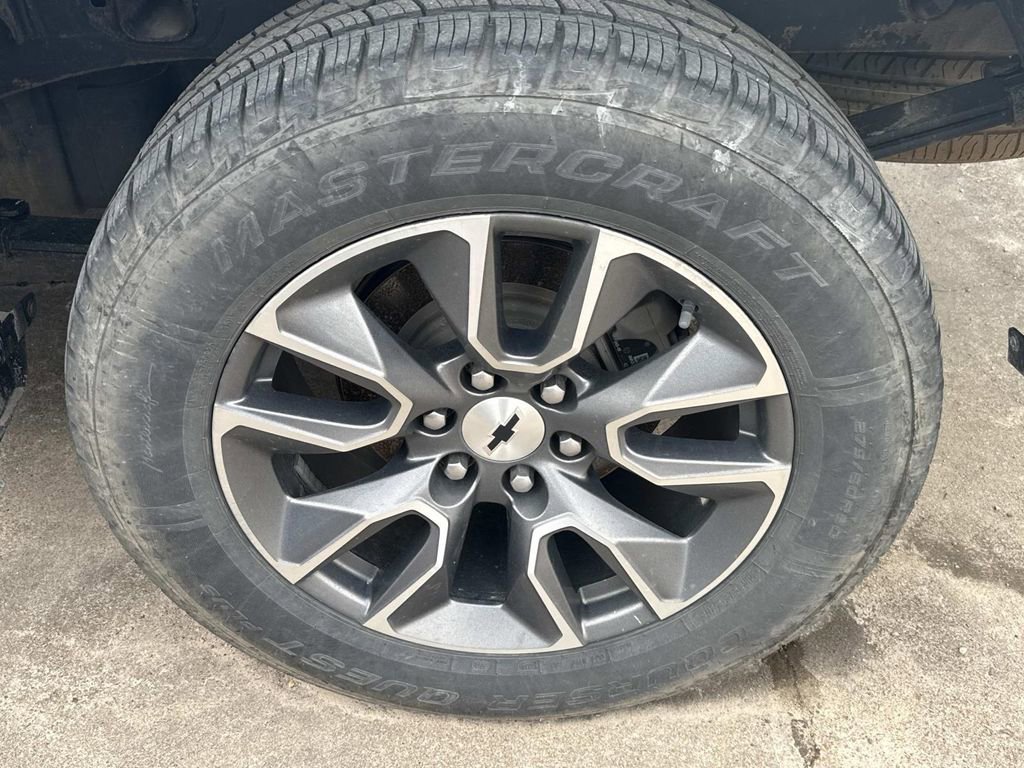 Used 2021 Chevrolet Silverado 1500 RST image 4