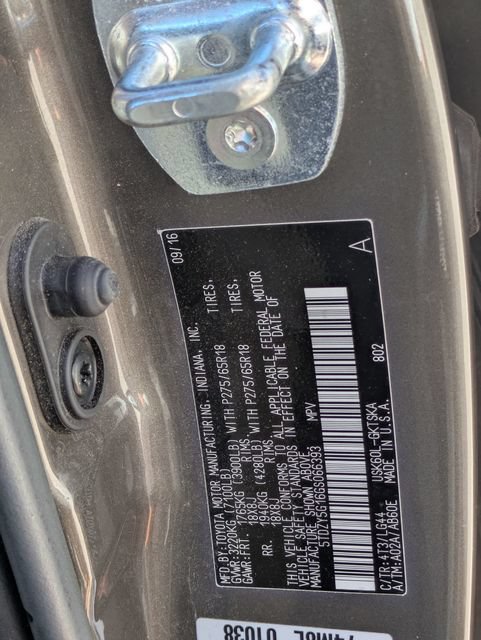 Used 2016 Toyota Sequoia SR5 RWD image 27