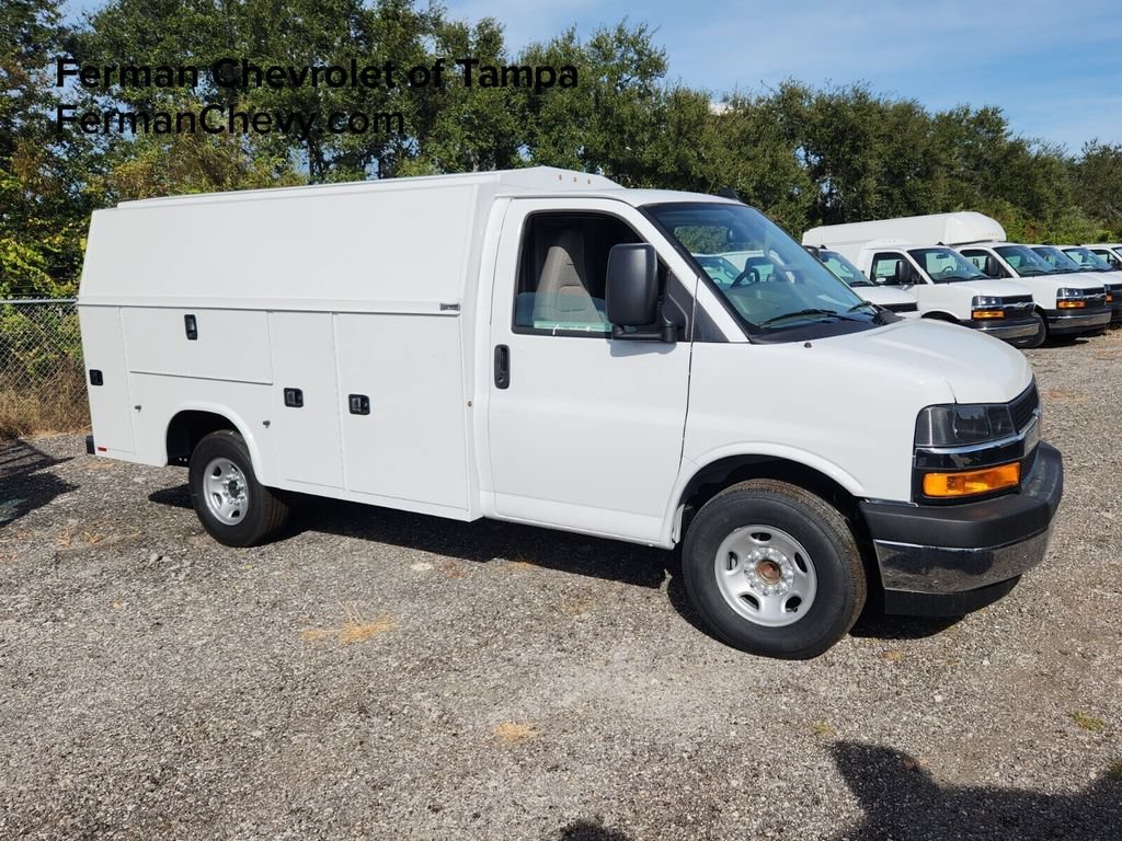 New 2025 Chevrolet Express 3500 w/ Power Convenience Package