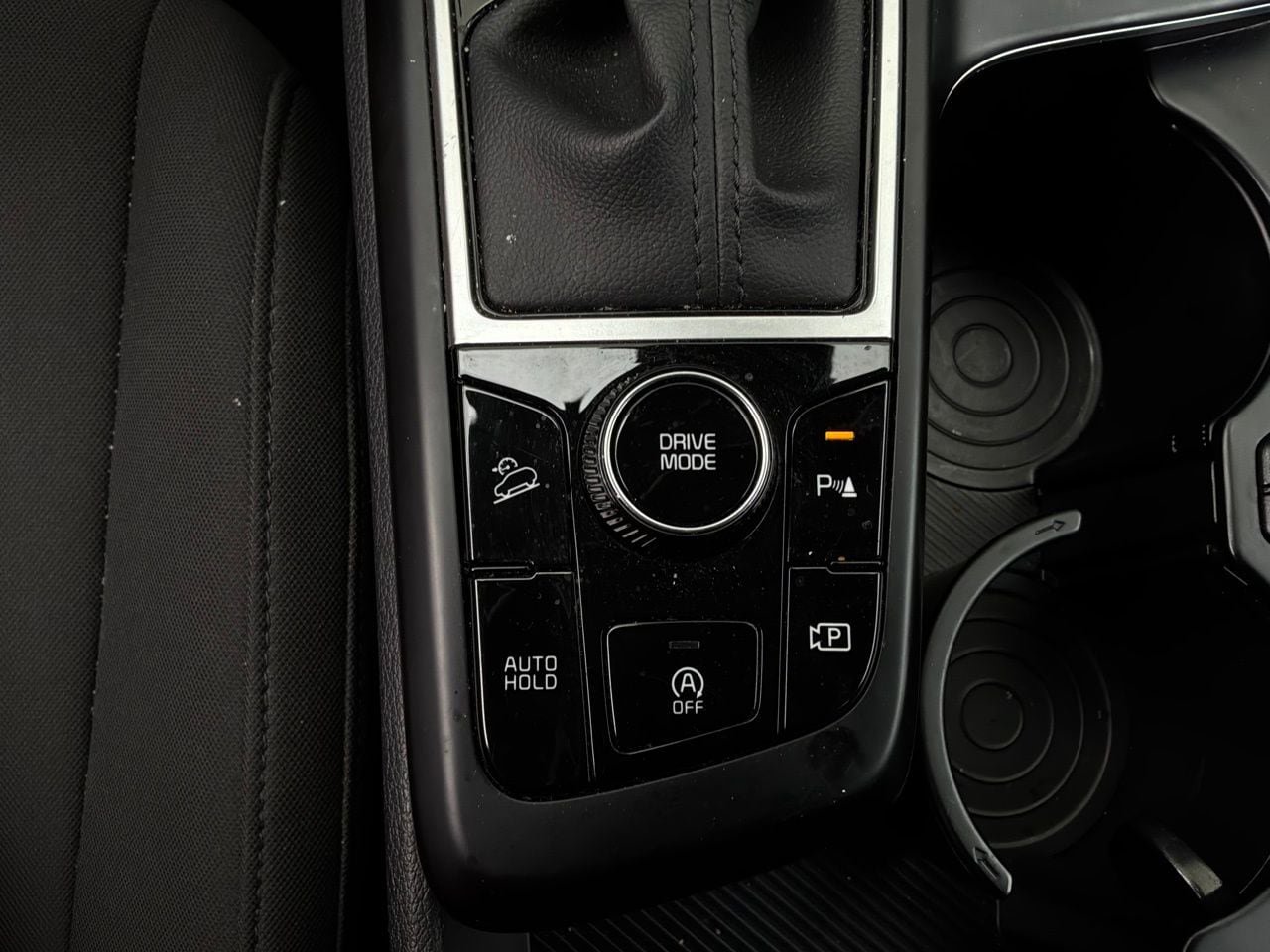 Used 2025 Kia Sportage LX FWD image 21