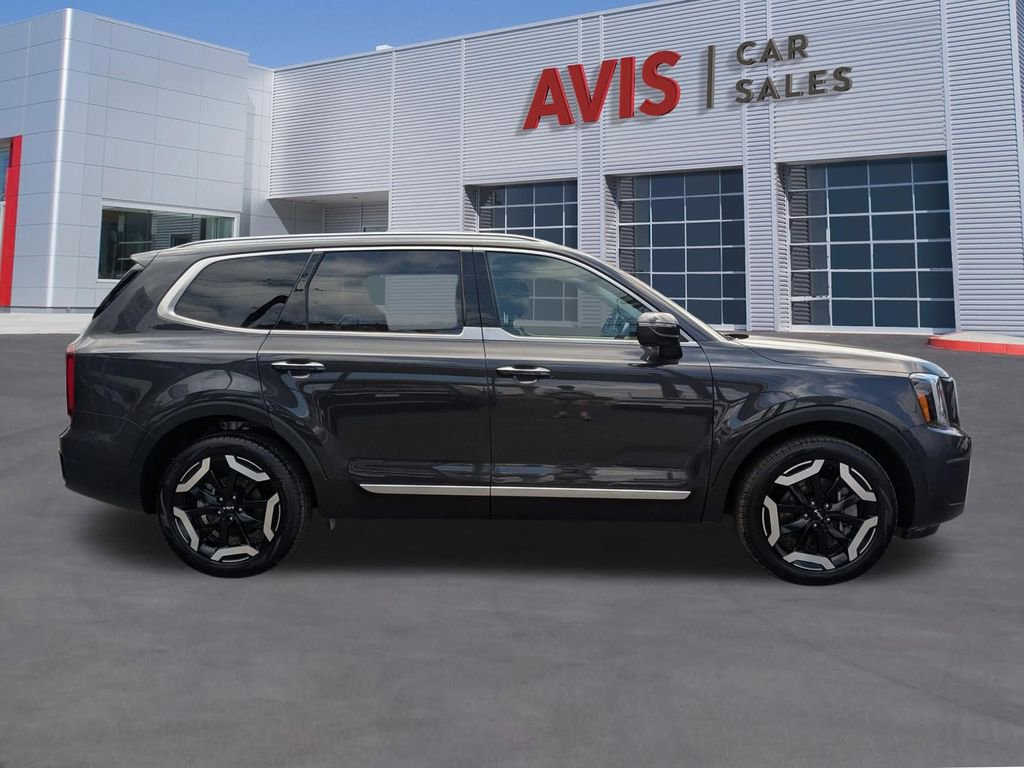 Used 2025 Kia Telluride S AWD/4WD image 7