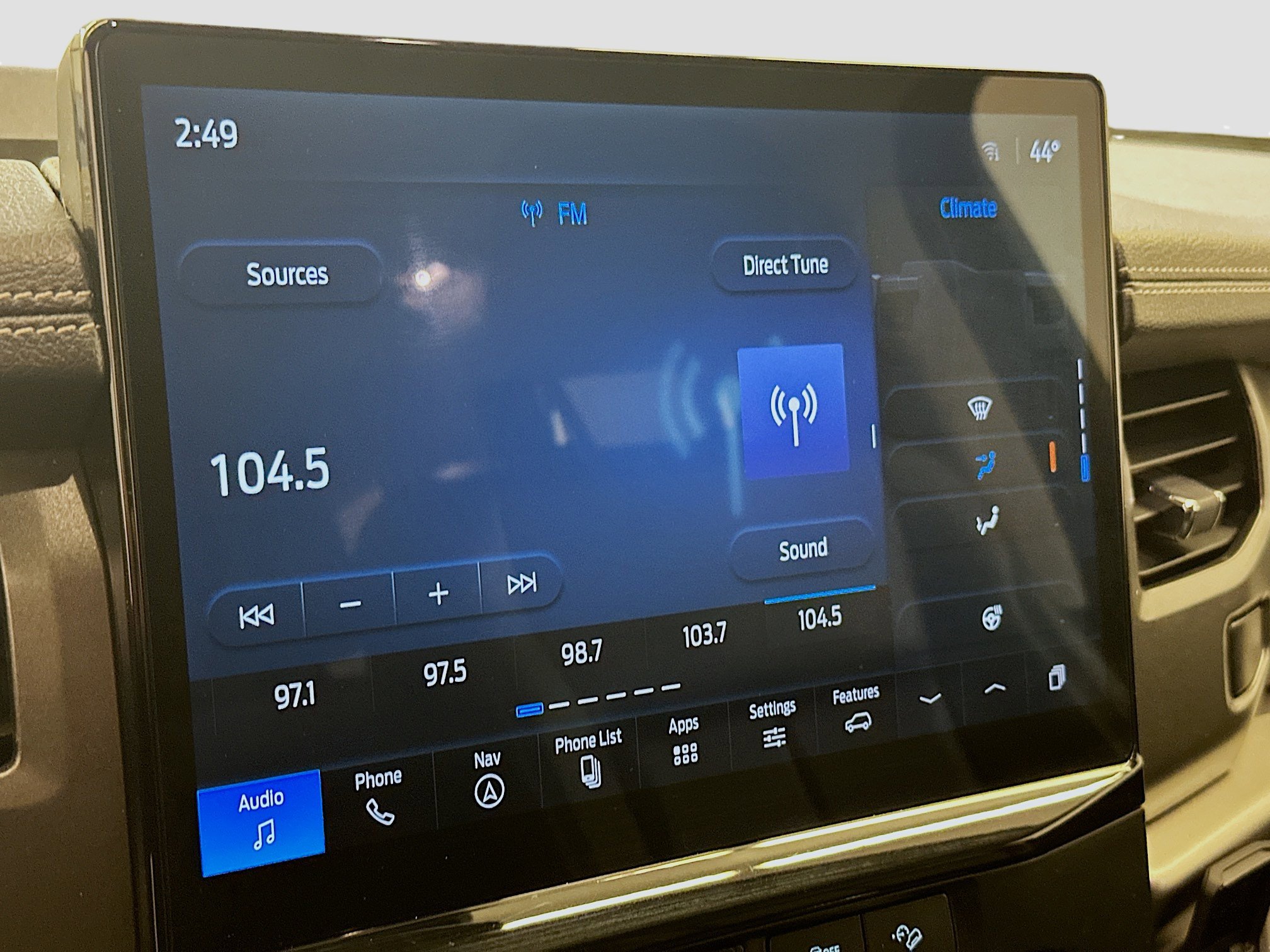 Used 2024 Ford Expedition XLT image 21