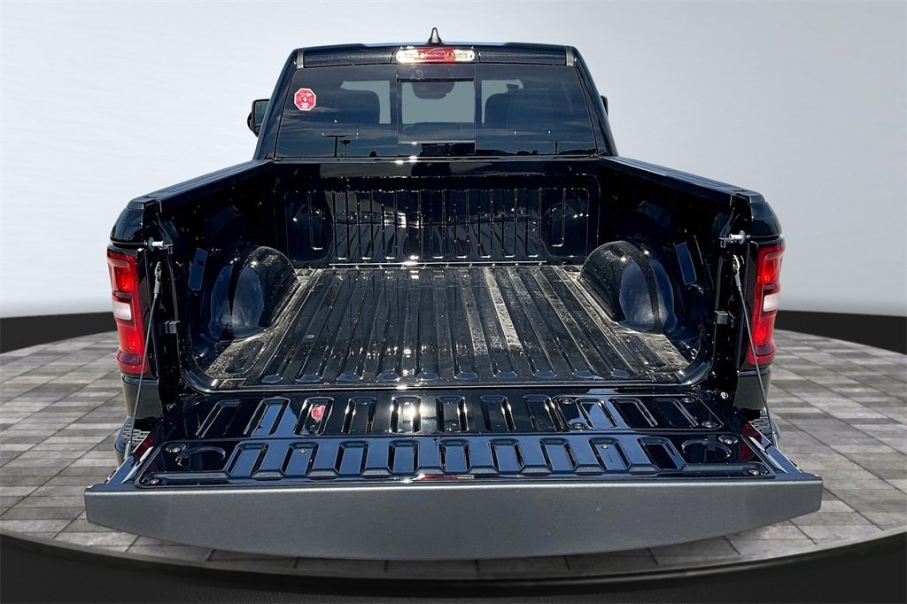 New 2026 RAM 1500 Laramie w/ Night Edition image 18