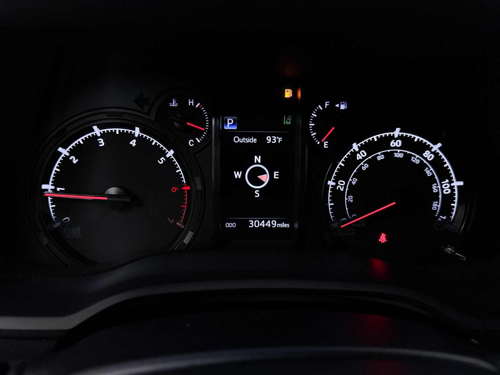 Used 2020 Toyota 4Runner SR5 AWD/4WD image 31