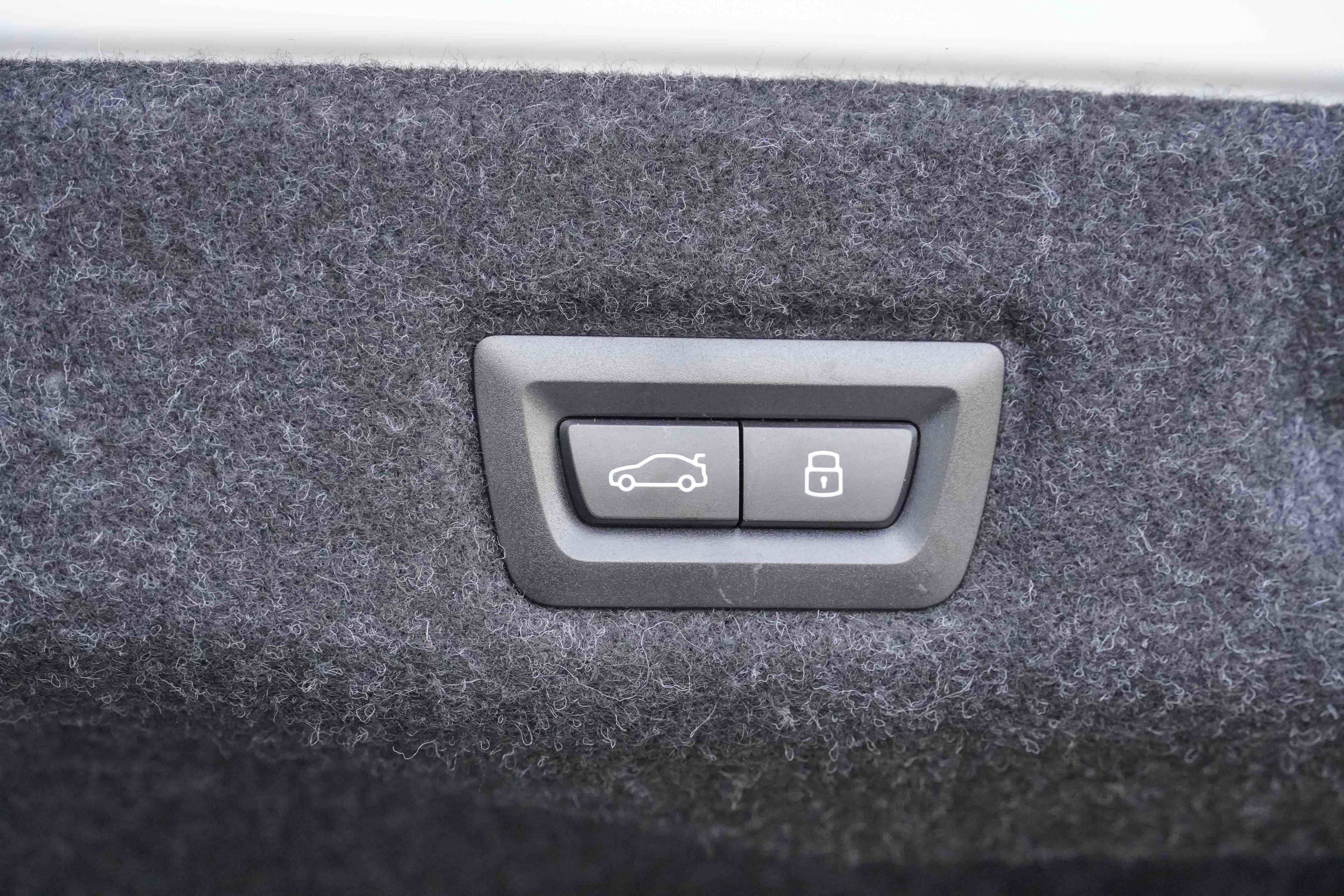 Certified 2025 BMW 530i xDrive image 38