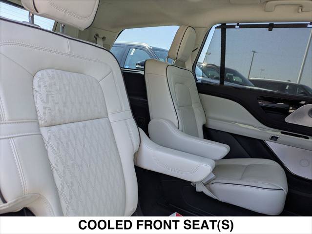 New 2023 Lincoln Aviator Black Label w/ Dynamic Handling Package AWD/4WD image 13