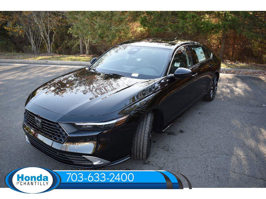 New 2025 Honda Accord Hybrid Touring image 4