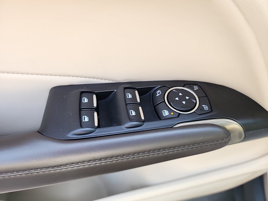Used 2019 Lincoln MKC Reserve w/ MKC Climate Package AWD/4WD image 32