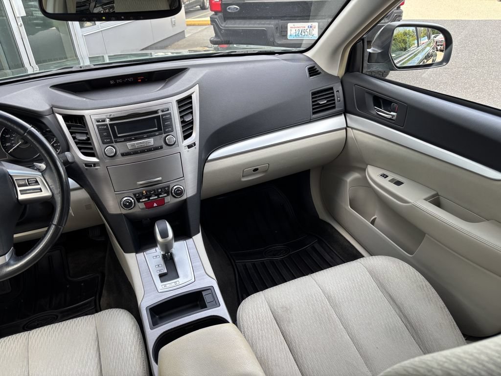 Used 2012 Subaru Outback 2.5i Premium AWD/4WD image 22