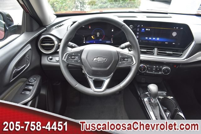 Used 2024 Chevrolet Trax ACTIV w/ Sunroof Package FWD image 28