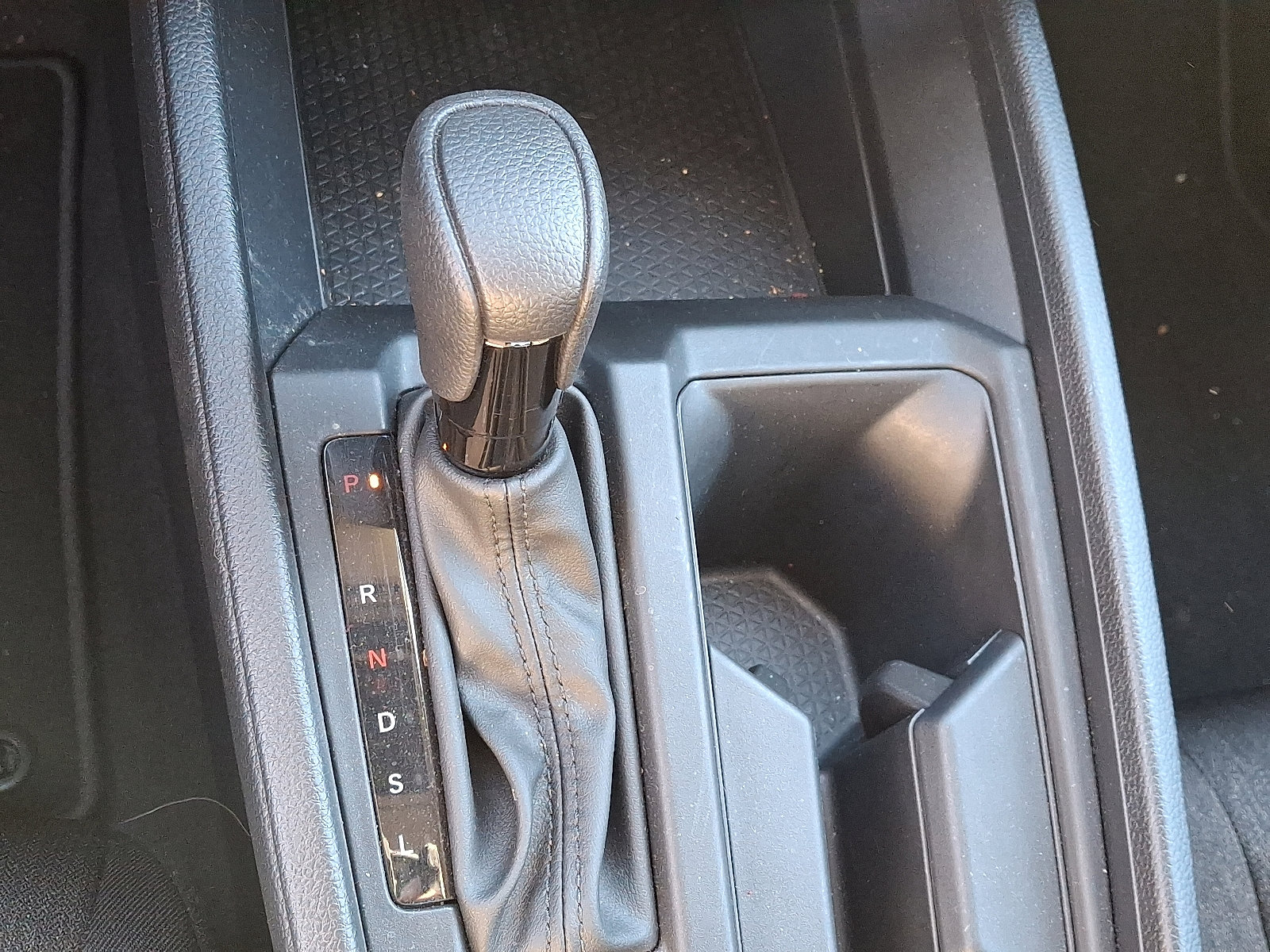 Certified 2025 Honda Accord LX image 13