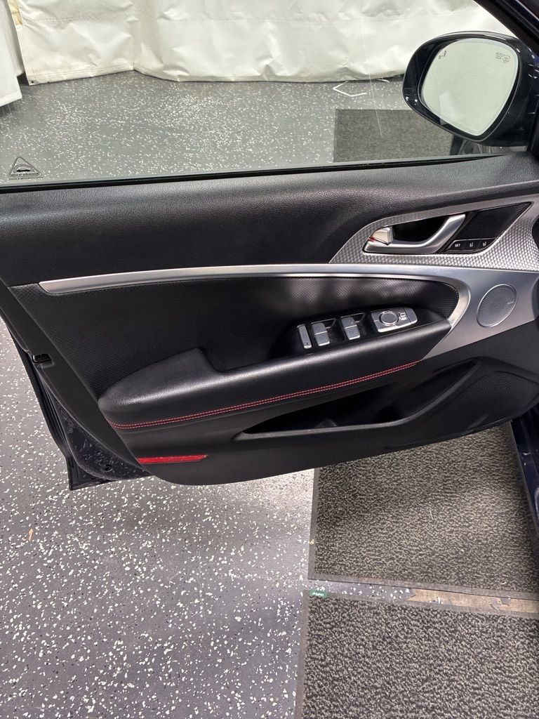 Used 2023 Genesis G70 2.0T w/ Sport Prestige Package image 12