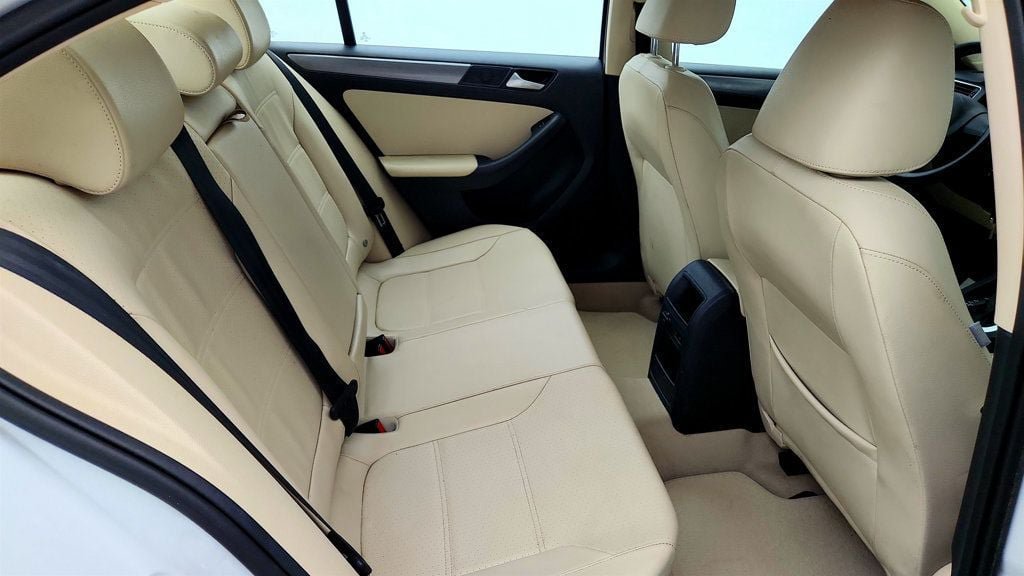 Used 2014 Volkswagen Jetta TDI FWD image 20