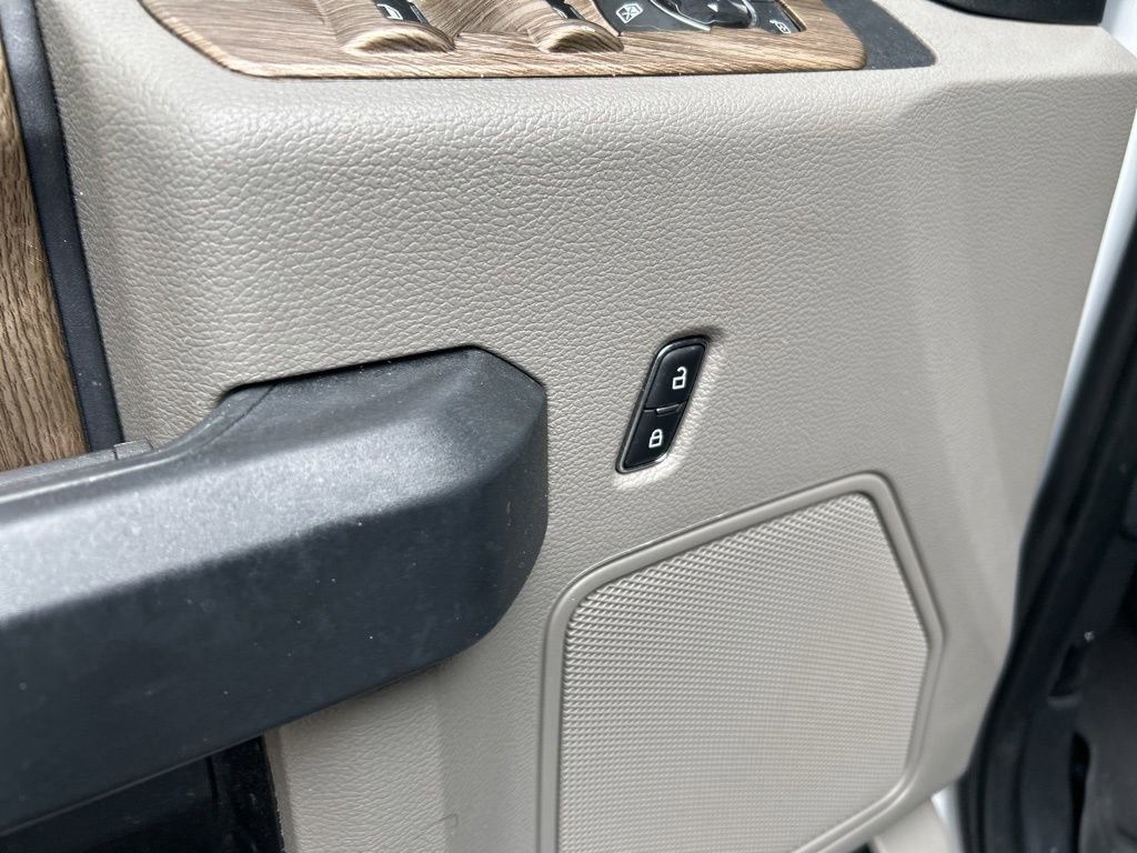 Used 2022 Ford F250 XL w/ Power Equipment Group image 33